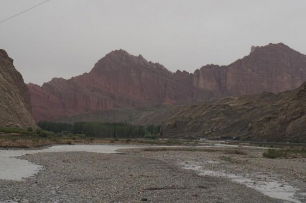 新疆自驾游攻略完整版