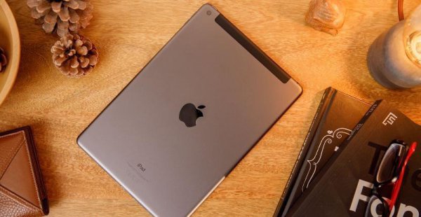 苹果ipad和air哪个实用