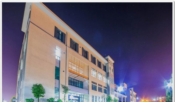 南华大学在哪里个城市