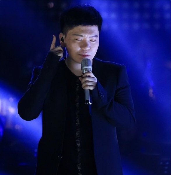 常石磊个人资料简介