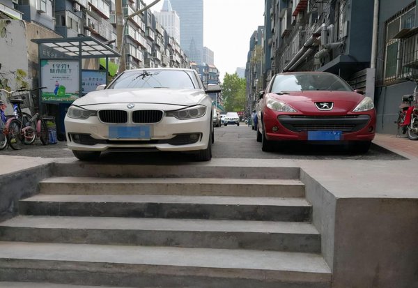 违章停车被刮蹭了责任怎么判