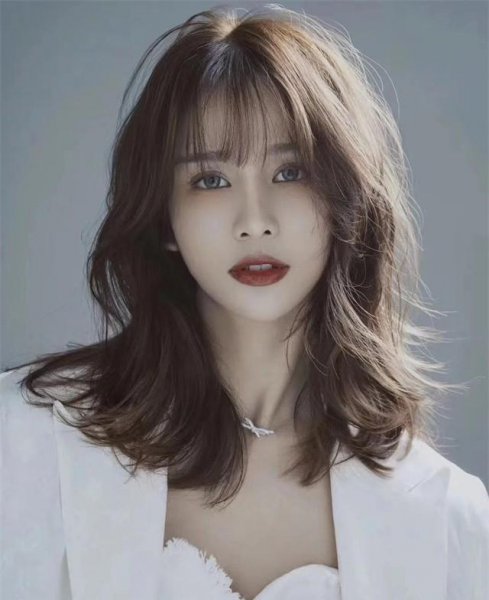 2023最流行的发型女