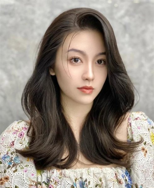 2023最流行的发型女