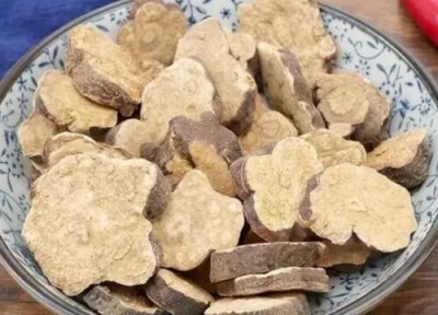 何首乌的功效与作用 何首乌的功效与作用及食用方法