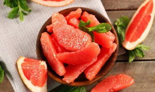 柚子能和酸奶一起吃吗 柚子和酸奶可以一起食用吗