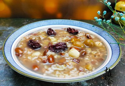 八宝粥有哪8种材料 家常八宝粥的配料表及做法窍门