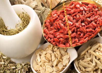 菊花和黄芪可以一起泡水喝吗 黄芪菊花泡水喝有什么功效