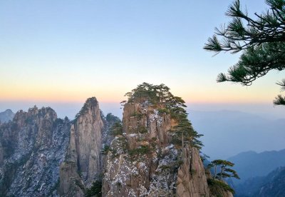 黄山三大主峰分别是 天下第一奇山有哪些知名景点