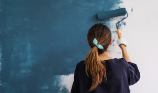 家里的墙纸发霉怎么办 如何解决家里的墙纸发霉