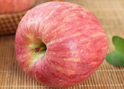 上供是三个苹果还是四个苹果 正确供盘摆放几个的说法