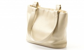 皮包包脏了怎么清洗 皮包脏了如何清洗