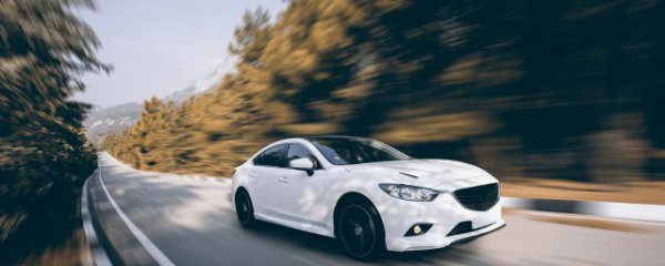 汽车发霉用什么来洗掉霉斑