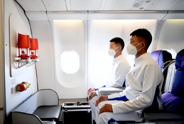 奥运圣火怎么上飞机