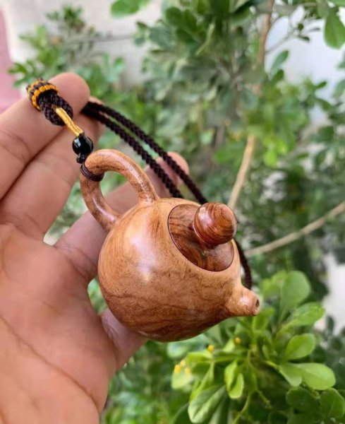 海黄糠梨和油梨哪个好