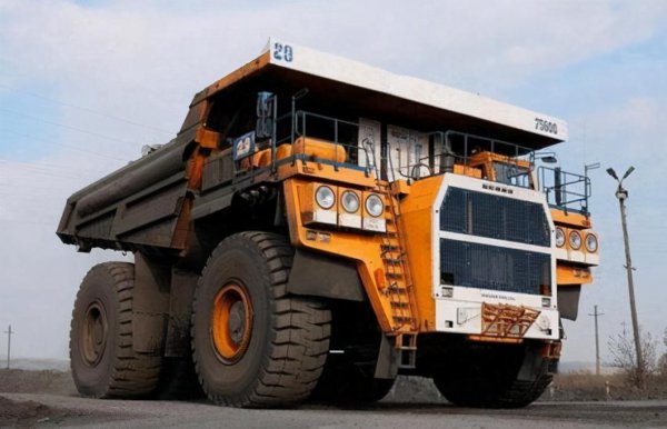 世界上最大的卡车叫什么名字