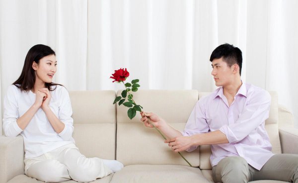 怎么接吻男生才喜欢