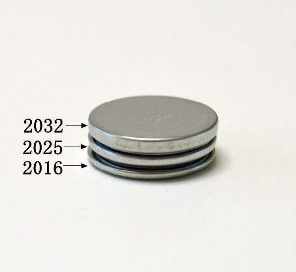 纽扣电池cr2032和cr2025通用吗