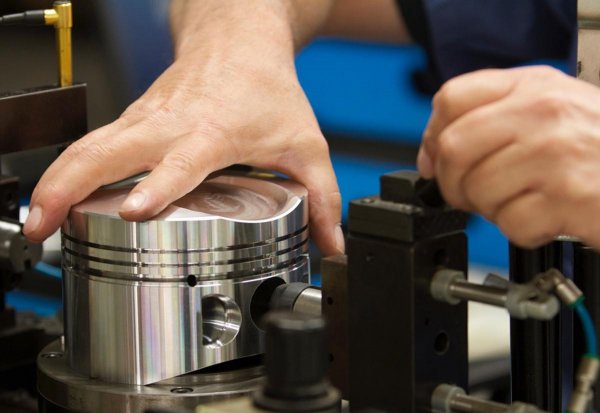 发动机大修后还耐用吗