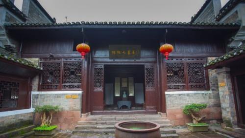 凤凰有什么好玩的地方推荐