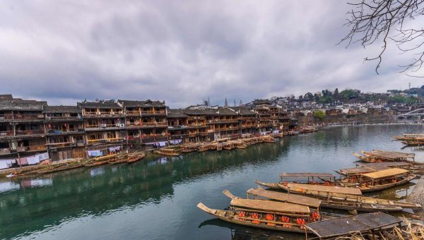 凤凰有什么好玩的地方推荐