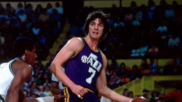 著名的7号篮球明星