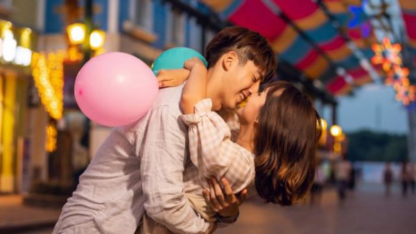 抓住一个老男人的心技巧