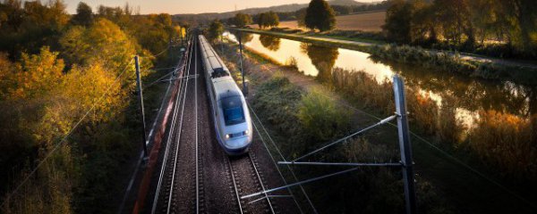 高铁站可以带喷雾吗