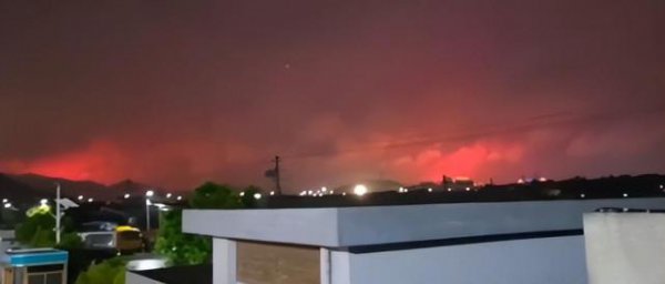 舟山出现血红天空异象原因找到了