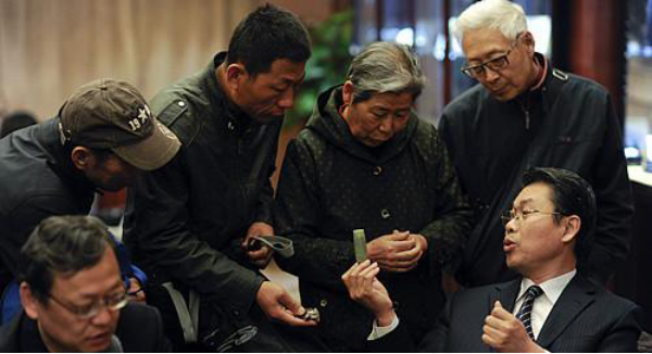 玉如何辨别真假