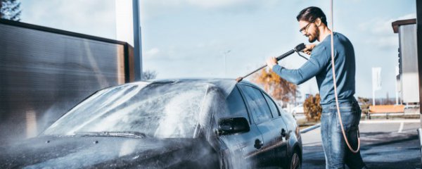 汽车表面沥青怎么清洗