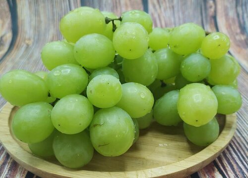 葡萄和什么不能一起吃