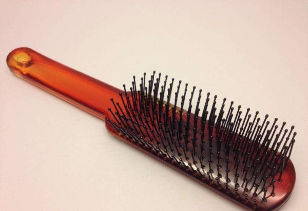 梳子用什么材质的对头发好