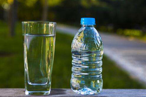 弱碱性ph值是多少范围