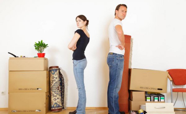 分居不联系不离拖着什么意思