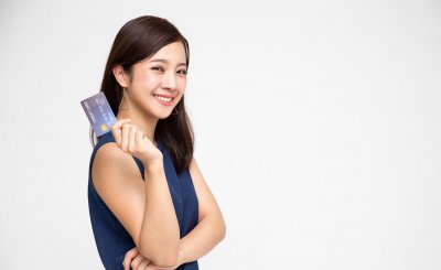 在银行当柜员太痛苦了真的吗 银行柜员工作很好吗