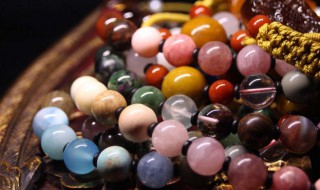 五行缺水戴什么饰品好 缺水的人戴什么最旺水