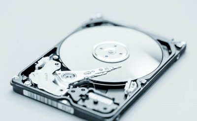 移动硬盘有响声不读盘怎么回事 硬盘有异响不显示怎么办