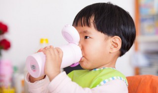 如何判断tritan杯子真假 怎么分辨tritan杯子的真假