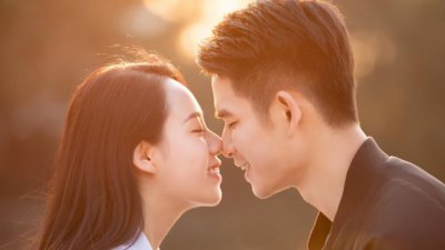 抓住一个老男人的心技巧 拿捏抓住男人的心的秘诀