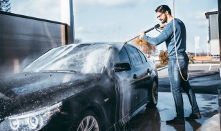 汽车表面沥青怎么清洗 汽车表面沥青如何清洗