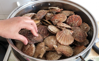 扇贝要蒸几分钟才能熟 蒸扇贝用冷水还是热水上锅