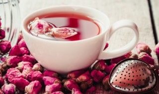 怀孕可以喝玫瑰花泡水吗 怀孕可不可以喝玫瑰花泡水