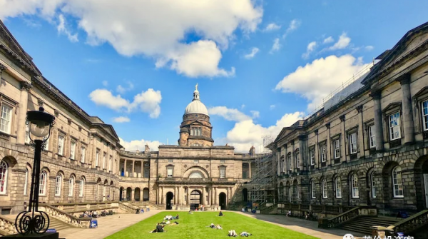 英国大学排名前十的大学