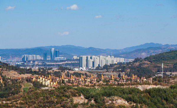 夏季平均气温最低的地方