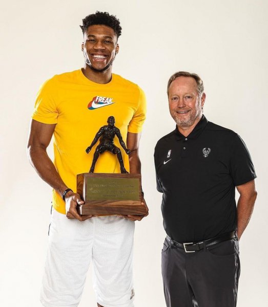 nba历史上0比3翻盘的球队