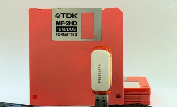 u盘损坏怎么修复数据