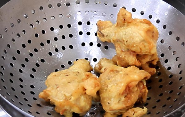 鸡腿炸几分钟才能熟透