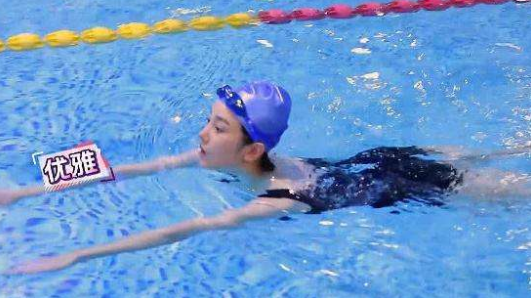 陈小纭胸部怎么这么大