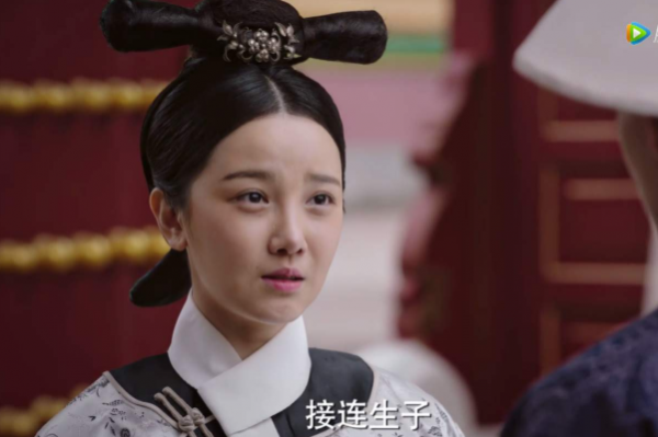 陈小纭胸部怎么这么大