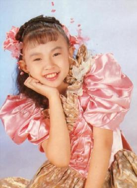 歌手卓依婷活了多少岁